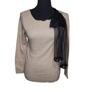 Midnight & Macaroon Sweater Beige